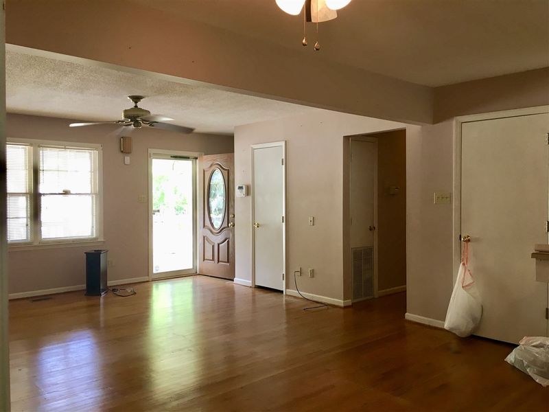 314 N West St, Cary, NC 27513