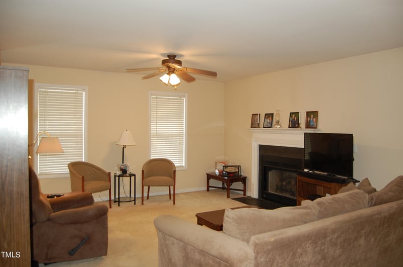 314 Williamsburg Dr, Creedmoor, NC 27522