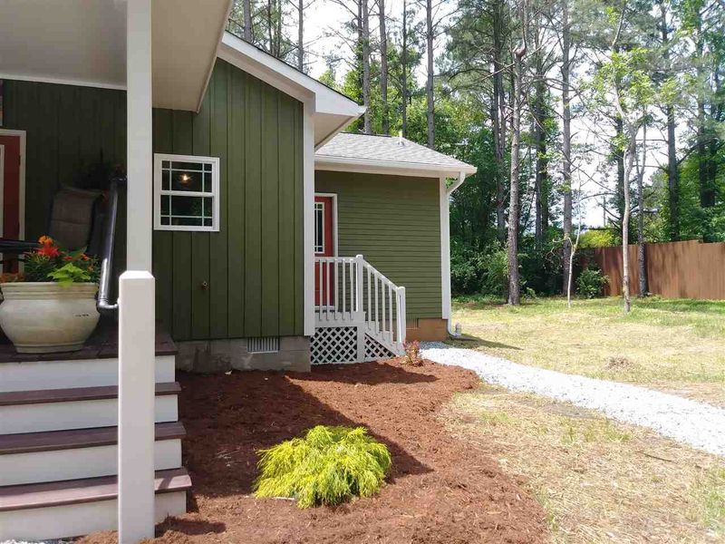 3140 Firefly Ct, Mebane, NC 27302