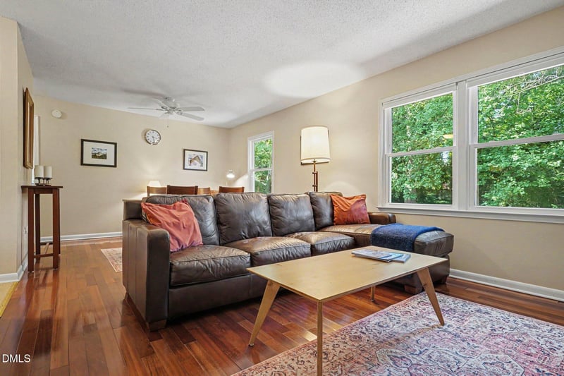 3140 Merrianne Dr, Raleigh, NC 27607