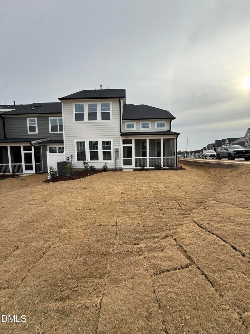 3144 Cathedral Comb Dr #255, New Hill, NC 27562