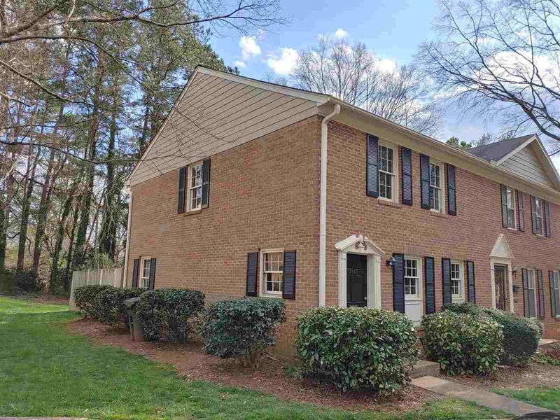 3145 Morningside Dr, Raleigh, NC 27607