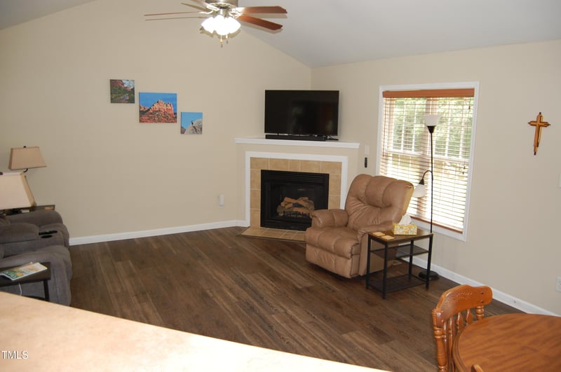 3145 Pier Pointe Dr, Creedmoor, NC 27522