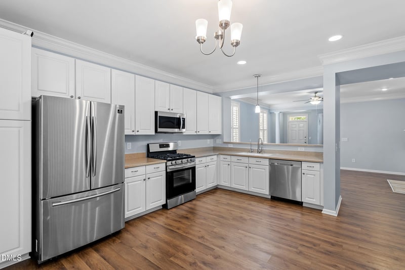 3147 Rapid Falls Rd, Cary, NC 27519