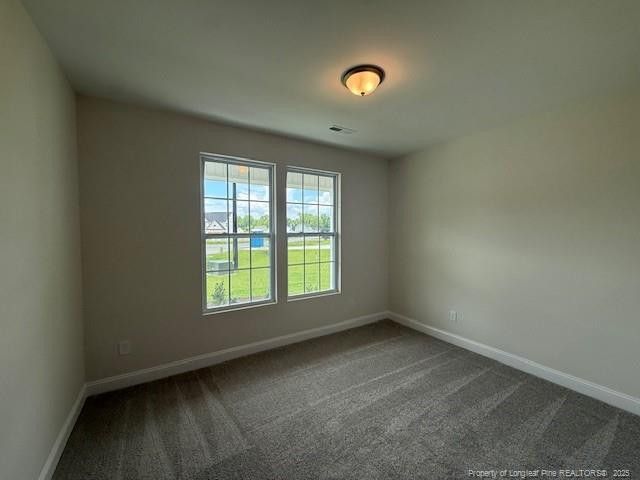 3147 Wolfpack Ln, Fayetteville, NC 28312