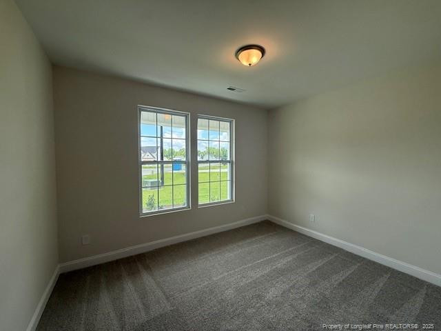 3147 Wolfpack Ln, Fayetteville, NC 28312