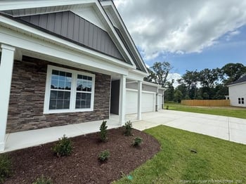 3147 Wolfpack Ln, Fayetteville, NC 28312