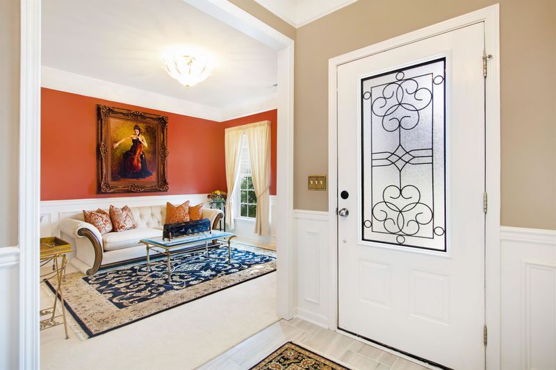 315 Abbey View Way, Cary, NC 27519