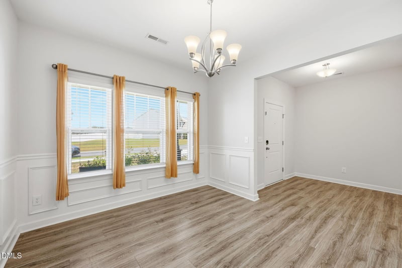 315 Arlie Ln, Lillington, NC 27546