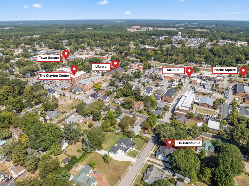 315 Barbour St, Clayton, NC 27520
