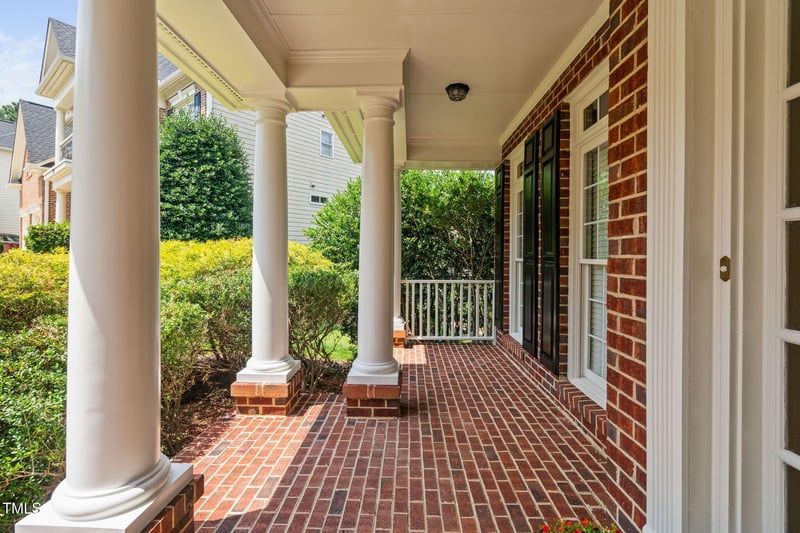 315 Birdwood Ct, Cary, NC 27519