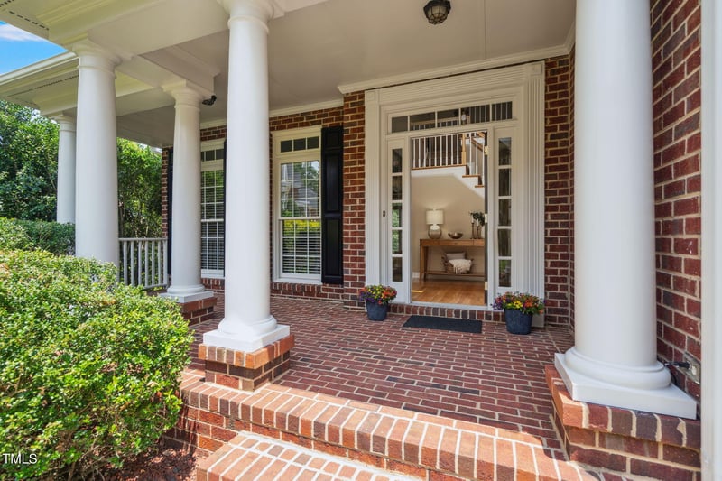 315 Birdwood Ct, Cary, NC 27519