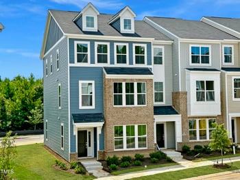 315 Chesapeake Commons St #102, Garner, NC 27529