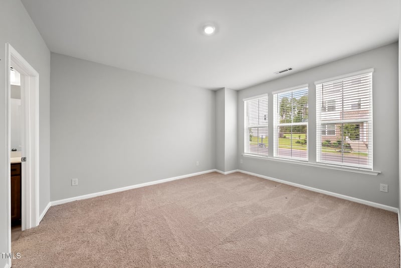 315 Chesapeake Commons St #102, Garner, NC 27529