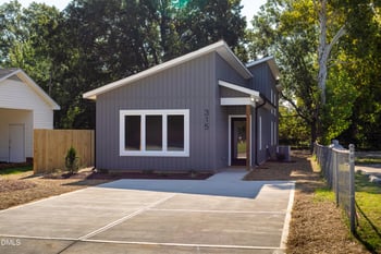 315 S Ethel St, Selma, NC 27576