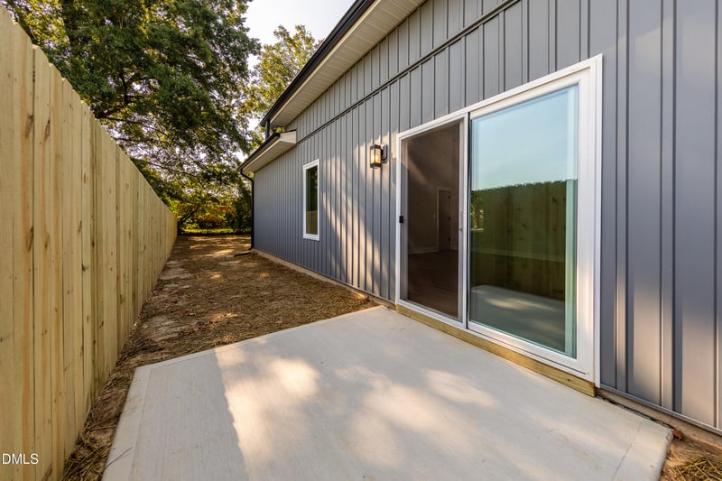 315 S Ethel St, Selma, NC 27576