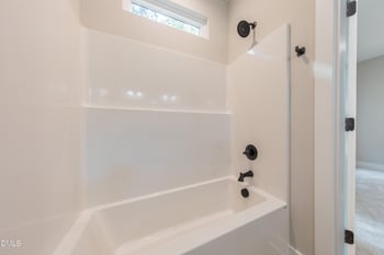 315 S Ethel St, Selma, NC 27576