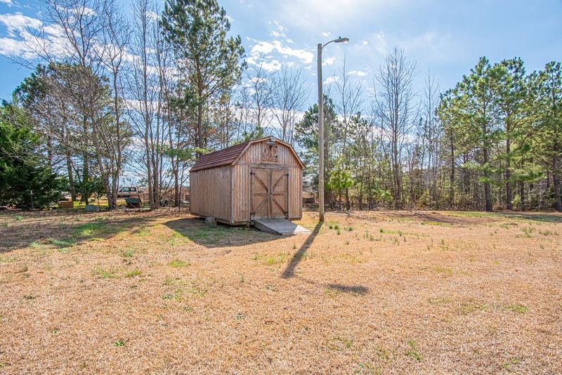 315 Falcon Rn, Middlesex, NC 27557