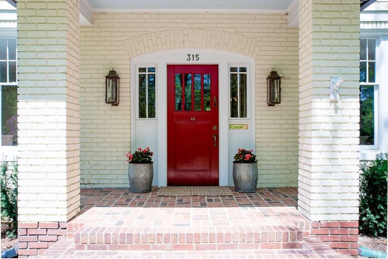 315 Forest Rd, Raleigh, NC 27605