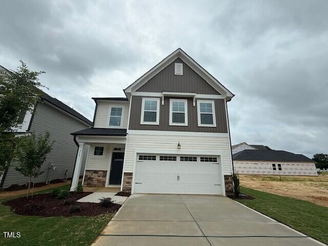 315 Gregory Village Dr, Lillington, NC 27546