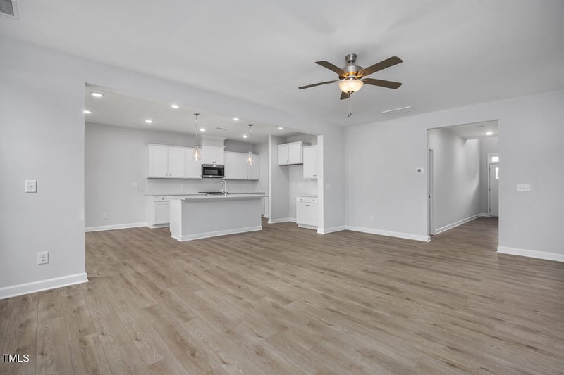 315 Gregory Village Dr, Lillington, NC 27546