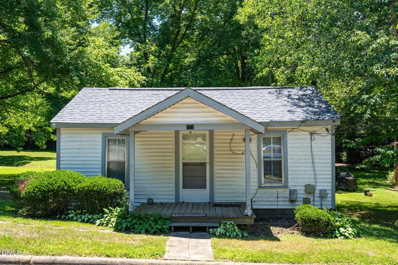 315 Holloway St, Cary, NC 27513