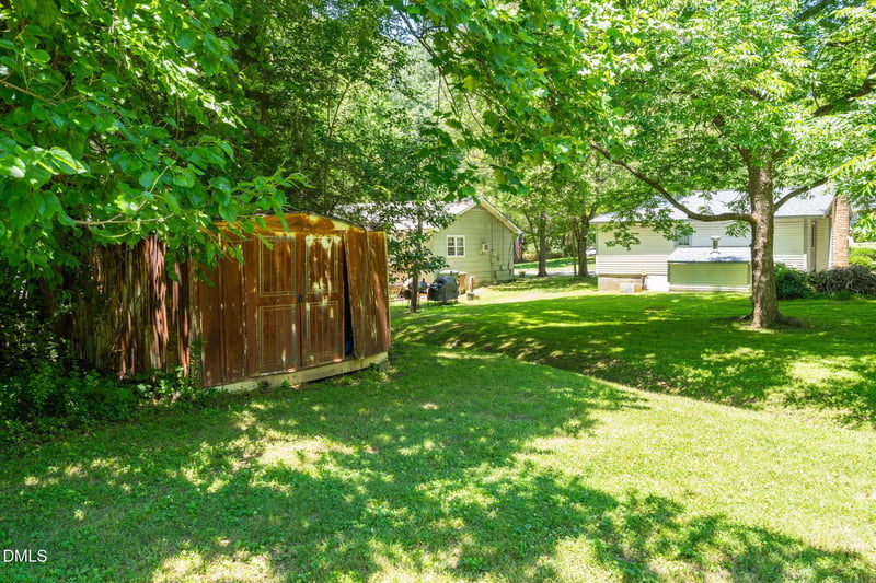 315 Holloway St, Cary, NC 27513