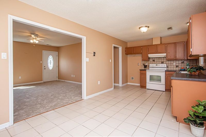 315 Jeribec Dr, Willow Springs, NC 27592