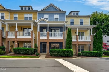 315 Kinellan Ln, Cary, NC 27519