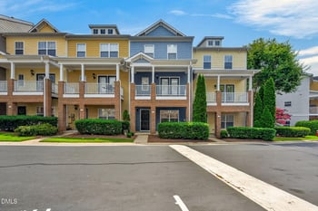 315 Kinellan Ln, Cary, NC 27519