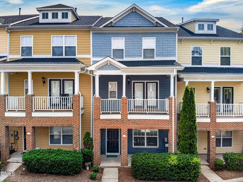 315 Kinellan Ln, Cary, NC 27519