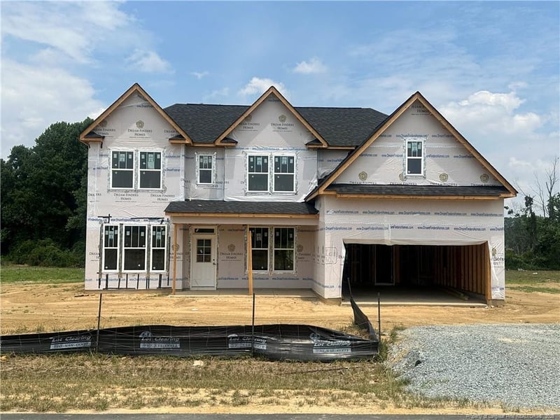 315 Margot Manor Dr, Benson, NC 27504