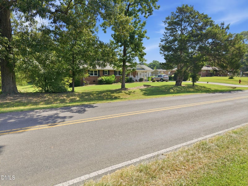 315 Robbins Rd, Durham, NC 27703