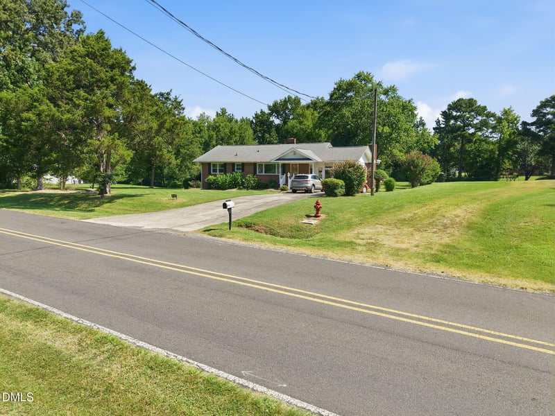 315 Robbins Rd, Durham, NC 27703