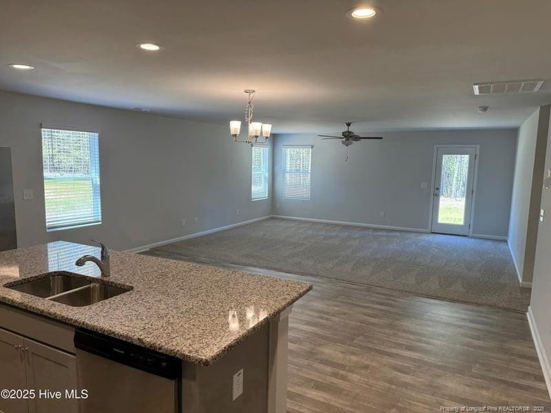 315 Rocking Horse Ln, Sanford, NC 27332