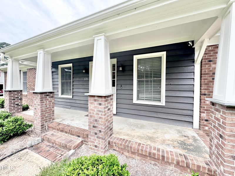 315 Walnut St, Cary, NC 27511