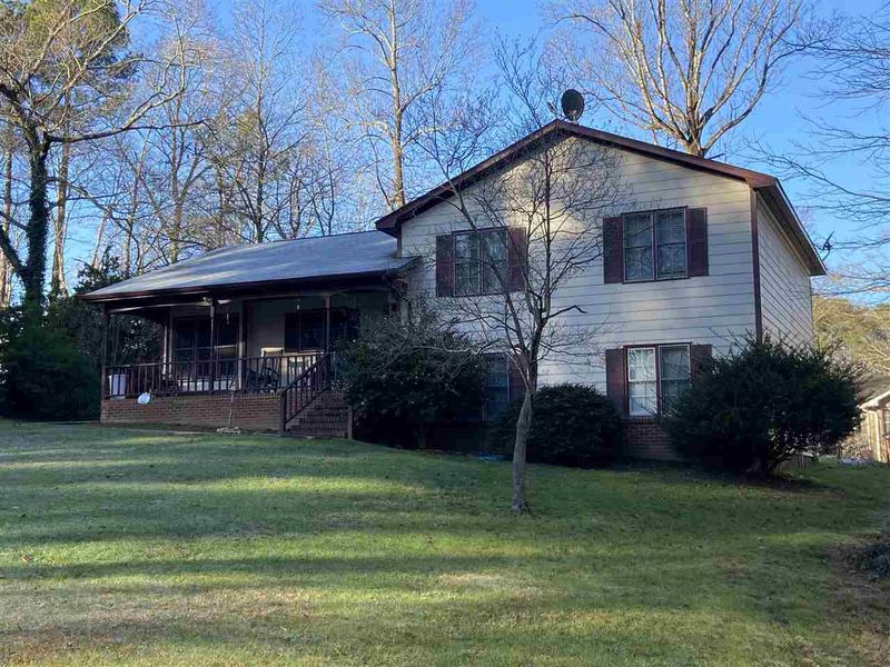 315 White Oak Dr, Cary, NC 27513