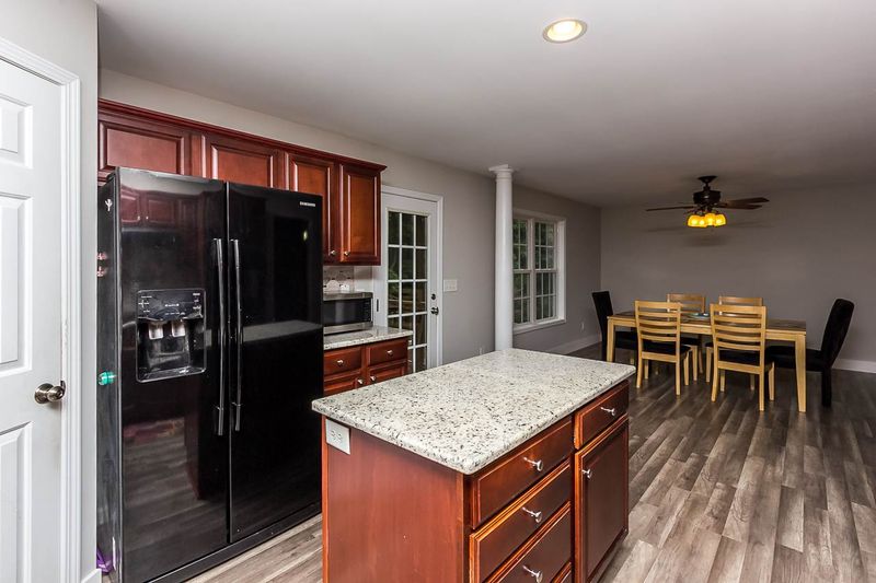3153 Pier Pointe Dr, Creedmoor, NC 27522