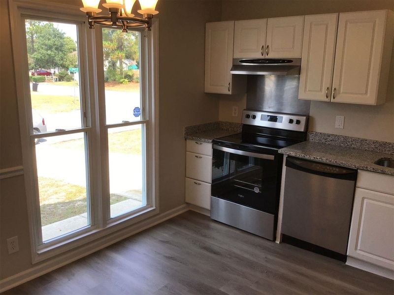 3155 Ansley Dr, Hope Mills, NC 28348