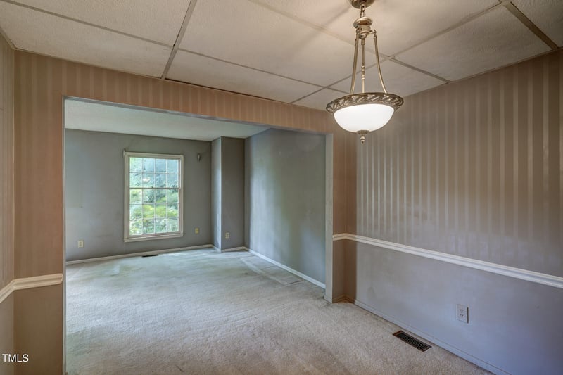 3158 Morningside Dr, Raleigh, NC 27607