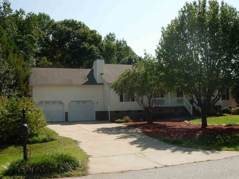 3159 Eric St, Willow Springs, NC 27592
