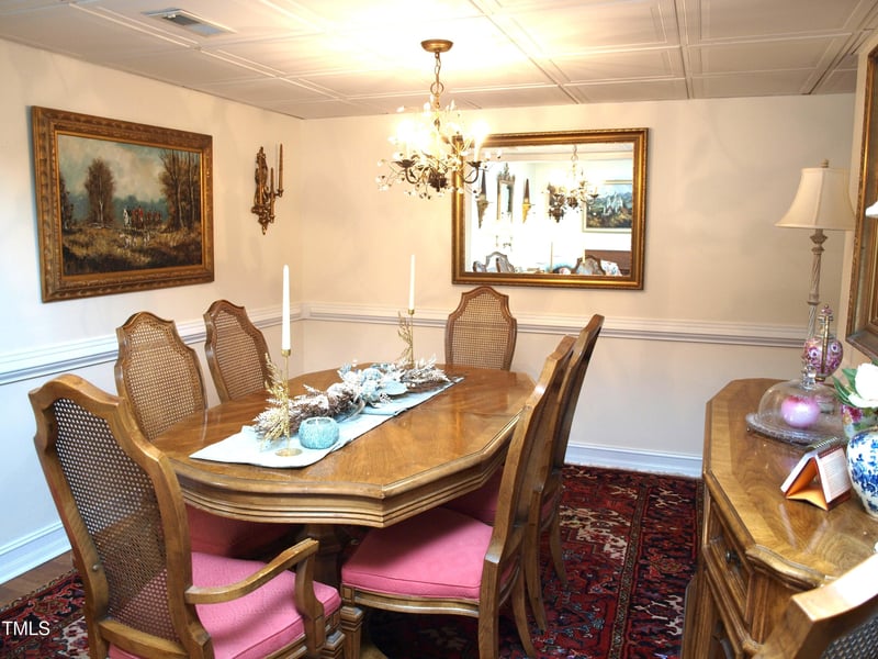 3159 Morningside Dr, Raleigh, NC 27607