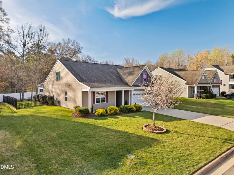 3159 Perrin Dr, Haw River, NC 27258