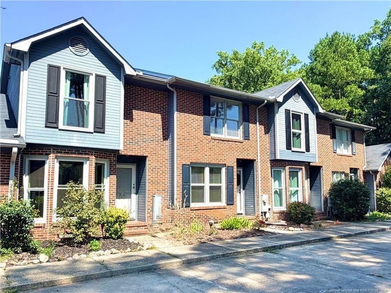 316 Ayrshire Ct, Fayetteville, NC 28311