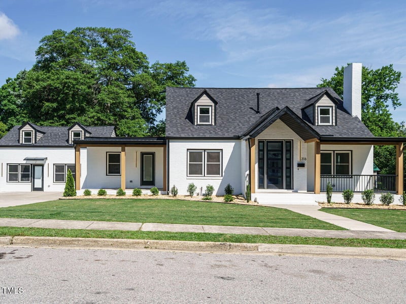 316 Barbour St, Clayton, NC 27520