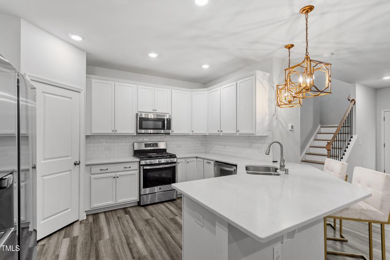 316 Bedivere Ln, Durham, NC 27703