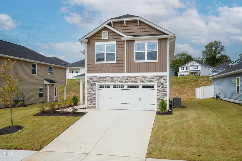 316 Bishop Ln, Sanford, NC 27330