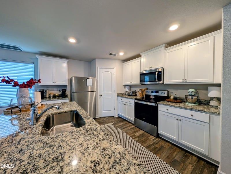 316 Brisk Dr, Zebulon, NC 27597