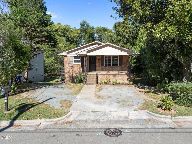 316 Brooks St, Chapel Hill, NC 27516