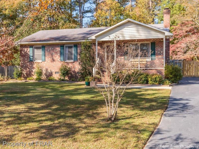 316 Currie Dr, Sanford, NC 27330